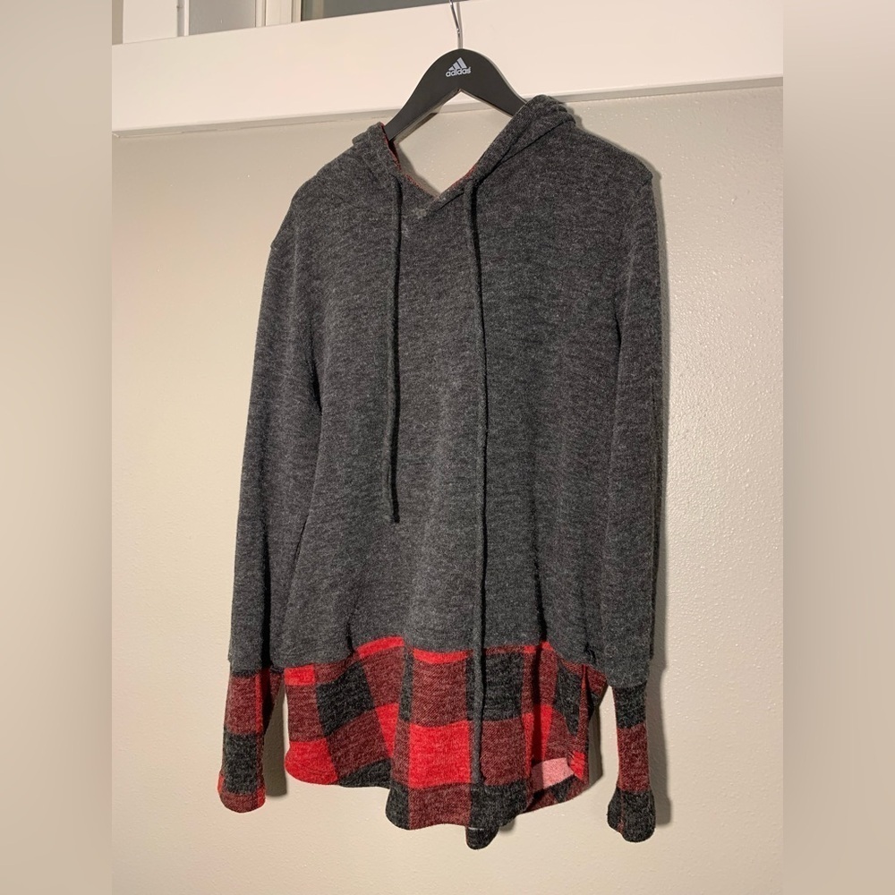 7th Ray lightweight hoodie
